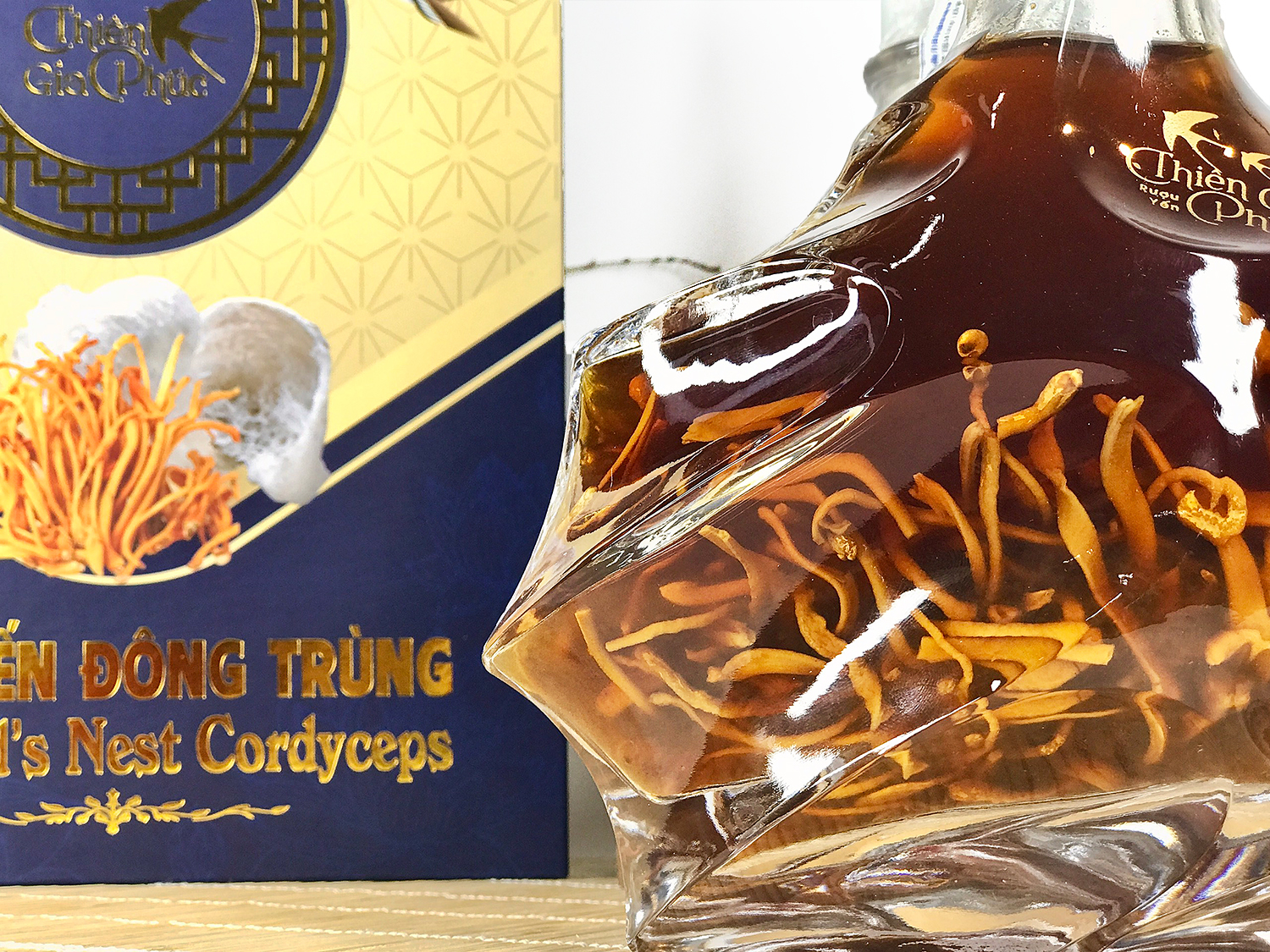 Tượng trưng cho sự giàu có và làm đẹp không gian