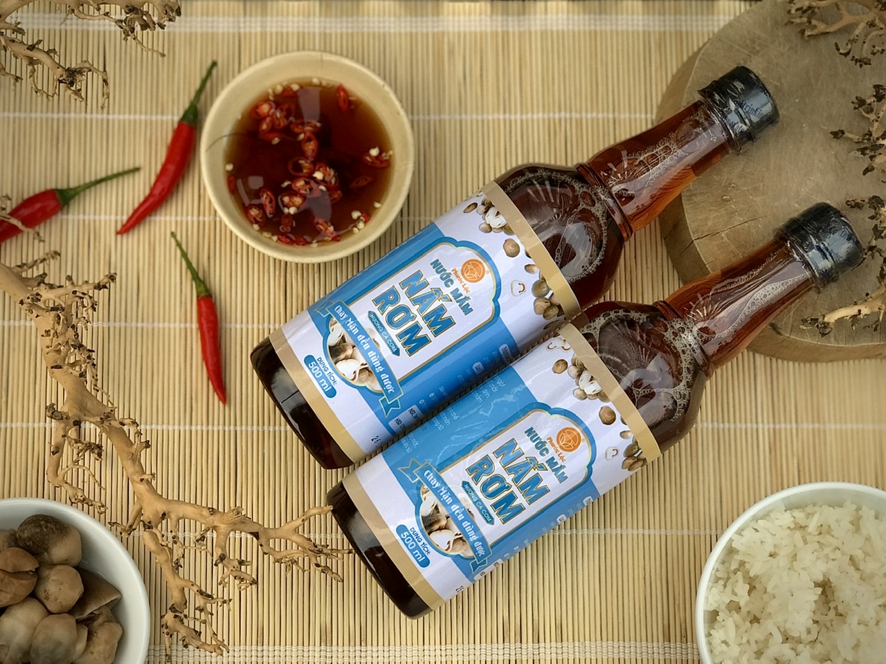 Nước mắm nấm rơm