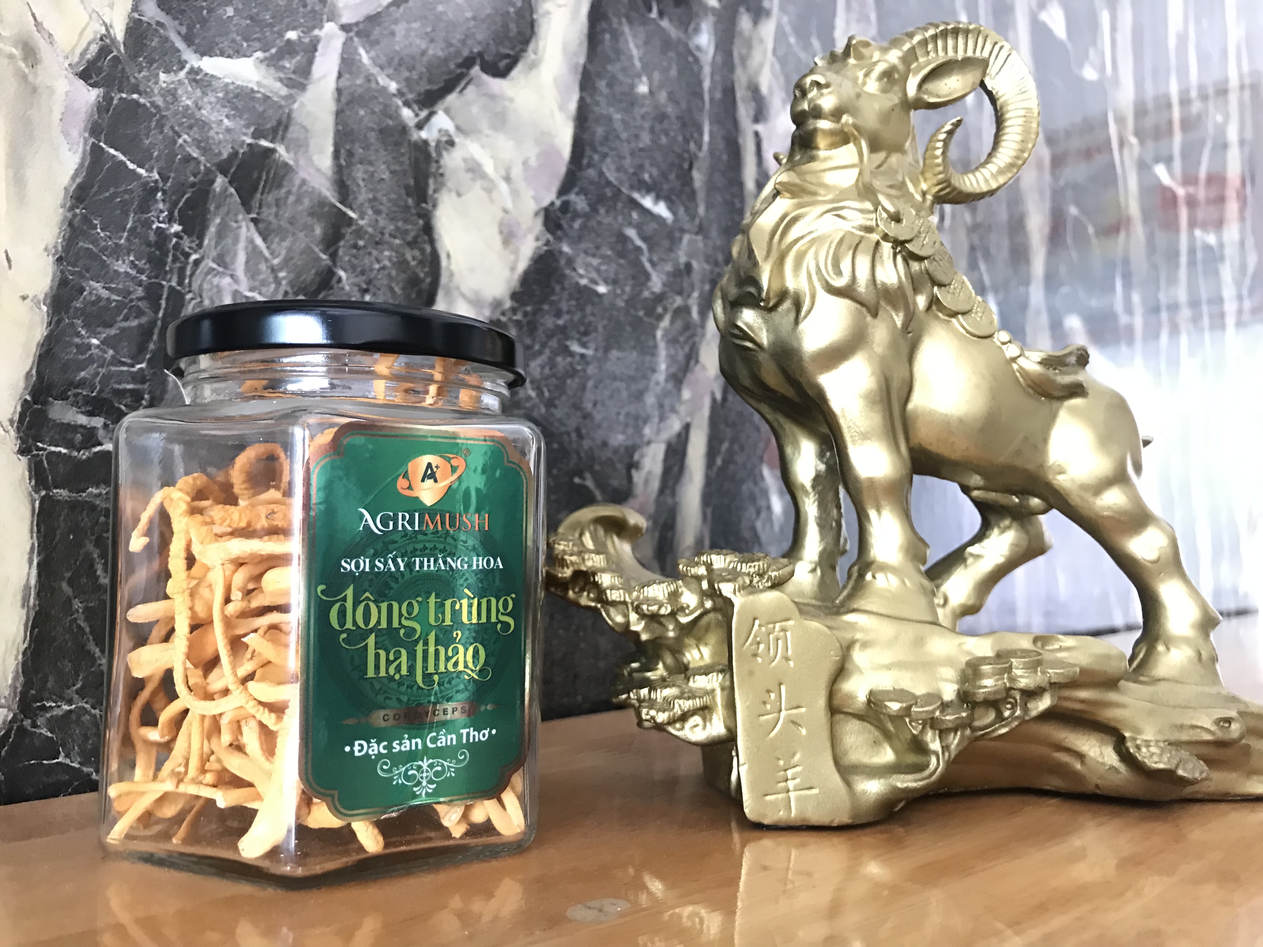 Những lưu ý khi dùng đông trùng hạ thảo