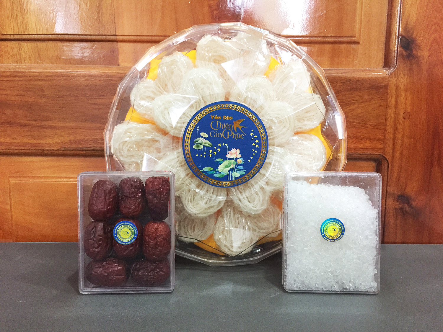 Tổ yến già là gì?