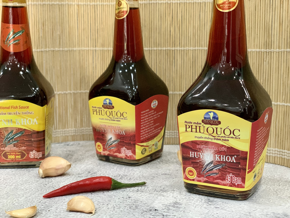 Để càng lâu nước mắm cốt nhĩ càng ngon đúng không?