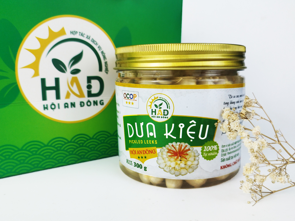 Phơi kiệu trong bóng râm