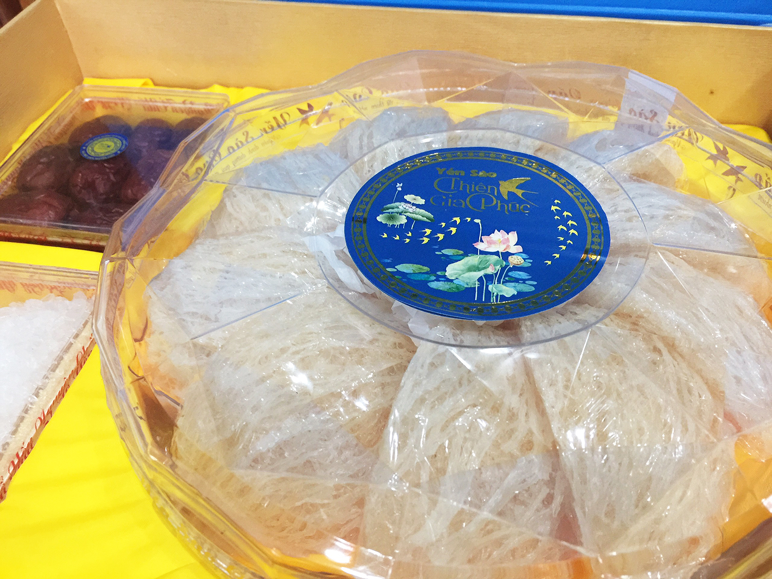 Chưng với nhụy hoa nghệ tây