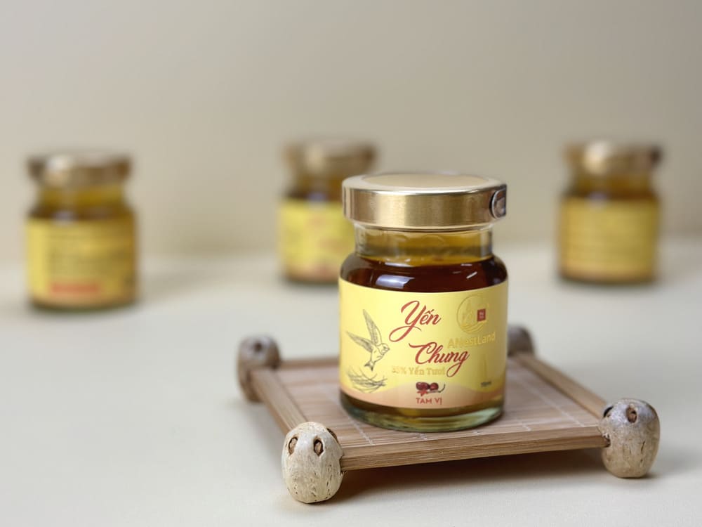 Bà bầu ăn yến chưng táo đỏ được không?