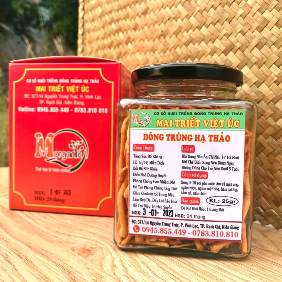 Đông trùng hạ thảo ngâm mật ong