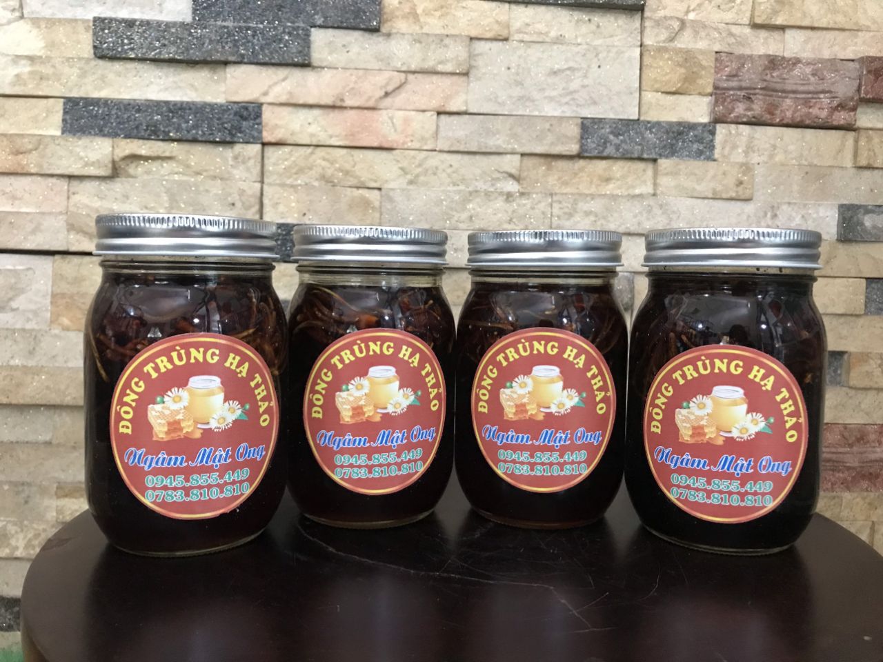 Tại sao nên kết hợp đông trùng hạ thảo với mật ong?