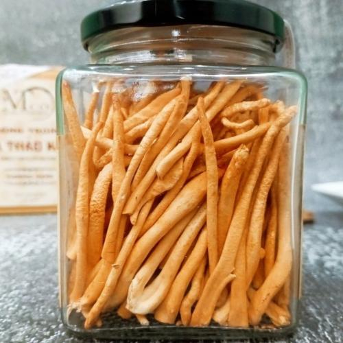 Tại sao nên chọn đông trùng hạ thảo nuôi trồng?