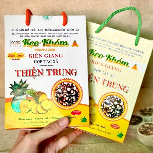 Kẹo khóm chứa bao nhiêu calo?