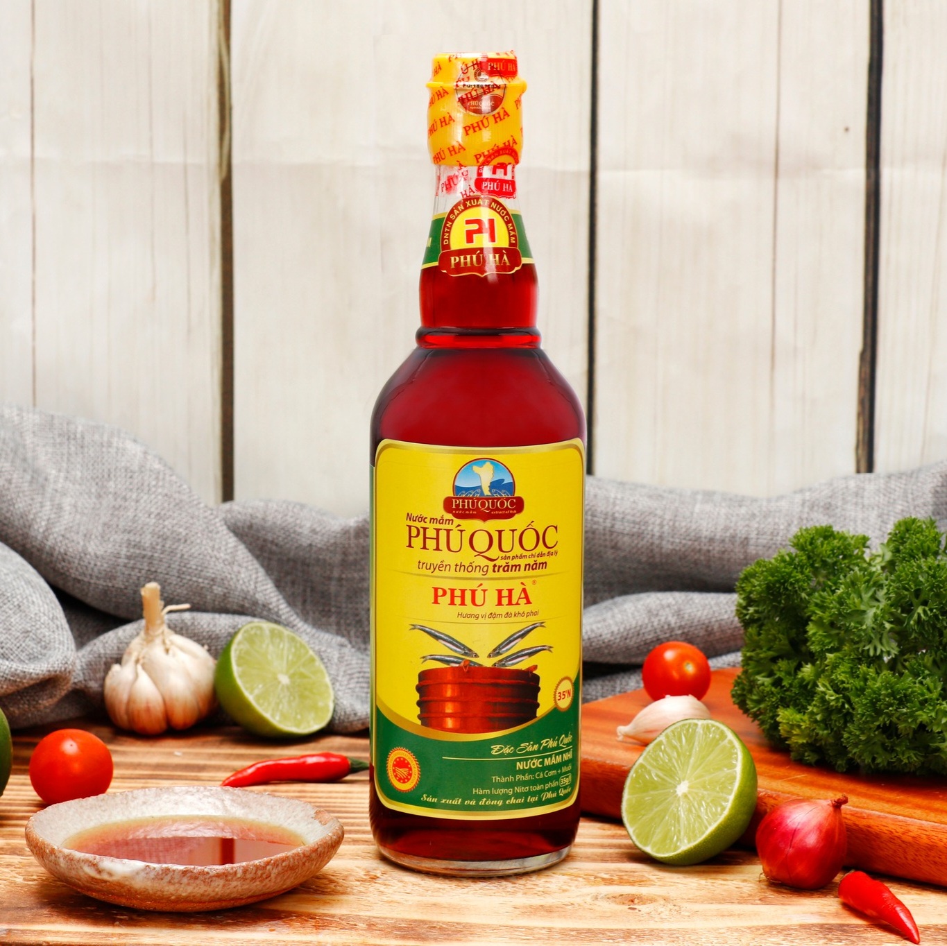 3. Nước mắm cốt ăn với gì ngon?