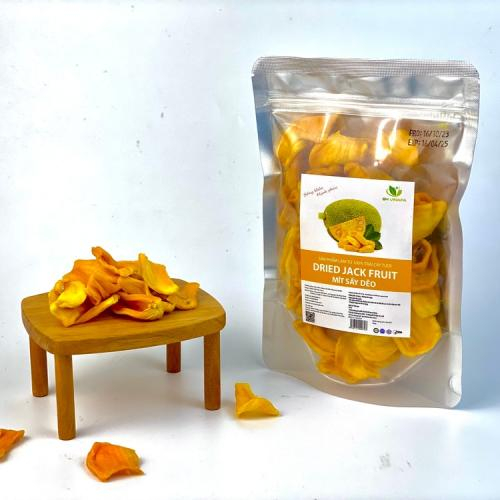 1. Nguyên liệu tự nhiên