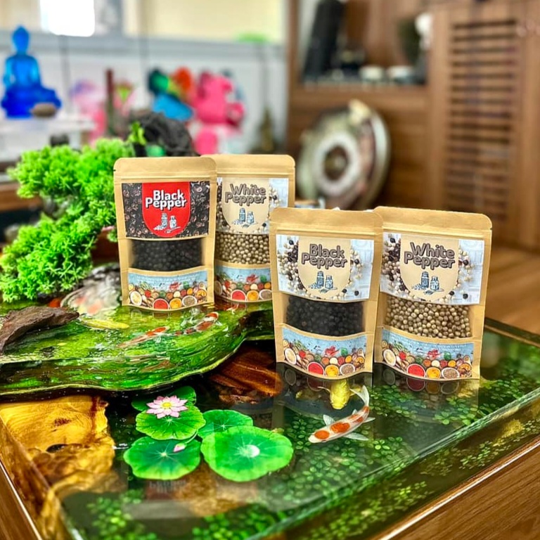 So Sánh Tiêu Đen Và Tiêu Sọ – Loại Nào Ngon Hơn?