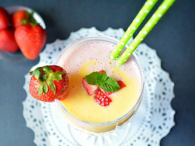 5. Sinh tố xoài dâu tây có béo không?