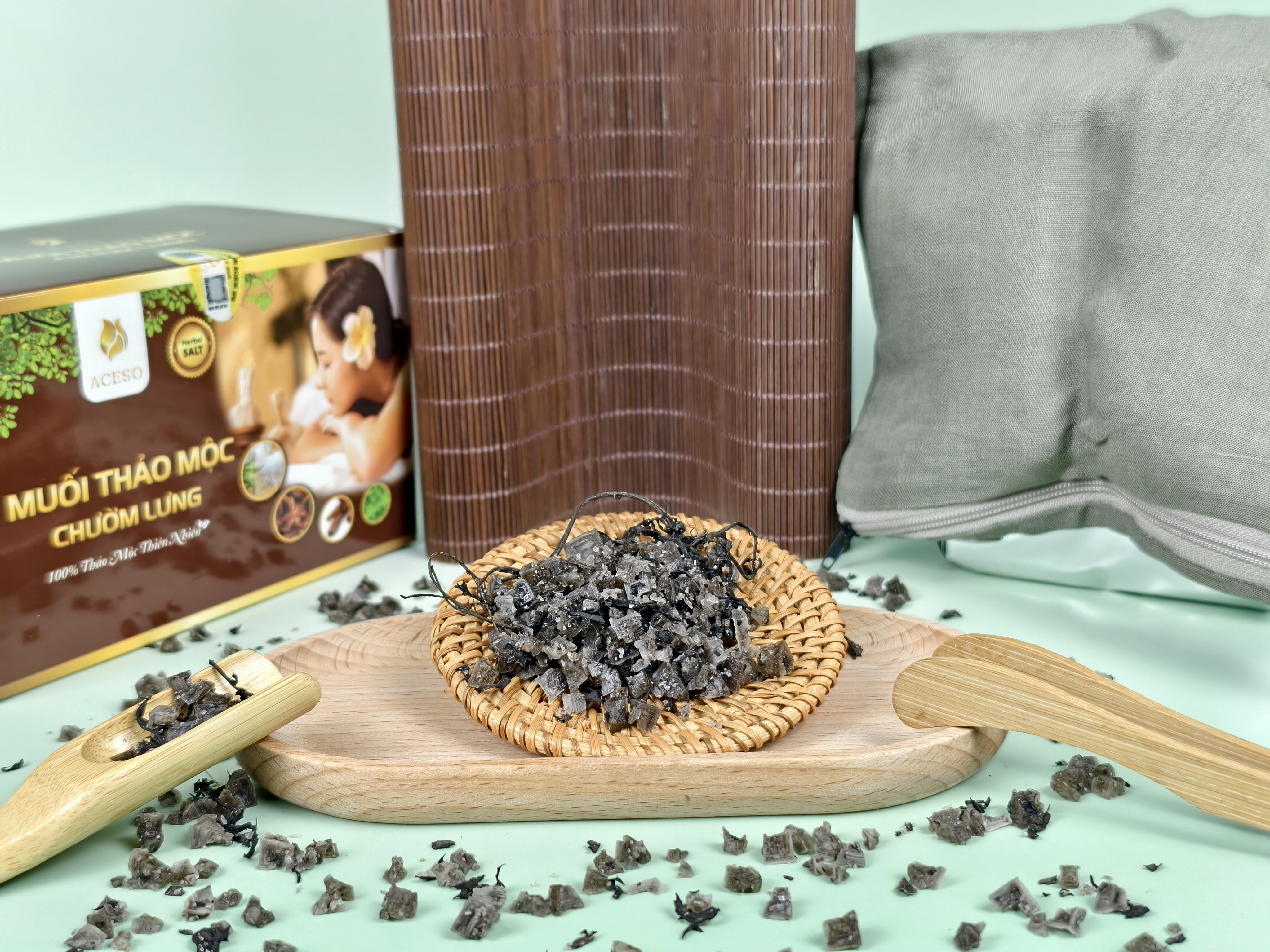 3. Ai nên sử dụng muối thảo mộc chườm lưng?