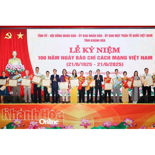 Lễ kỷ niệm 100 năm Ngày Báo chí Cách mạng Việt Nam tỉnh Khánh Hoà