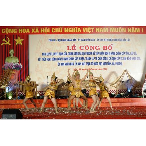 Đặc sắc chương trình nghệ thuật “Đắk Lắk - Phú  Yên một dải non sông, một tấm lòng”