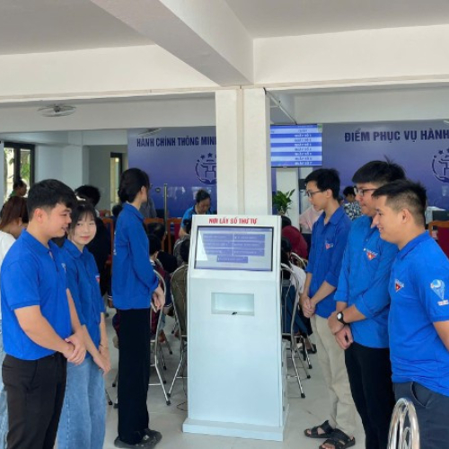 Hà Nội Triển Khai Chiến Dịch 45 Ngày Đêm Hỗ Trợ Chuyển Đổi Số Tại 126 Xã, Phường