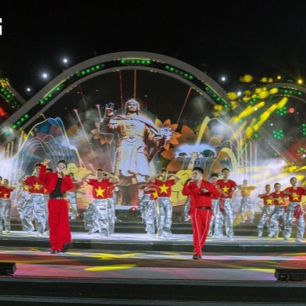 Đặc Sắc Đêm Pháo Hoa Chủ Đề Nghệ Thuật Sáng Tạo