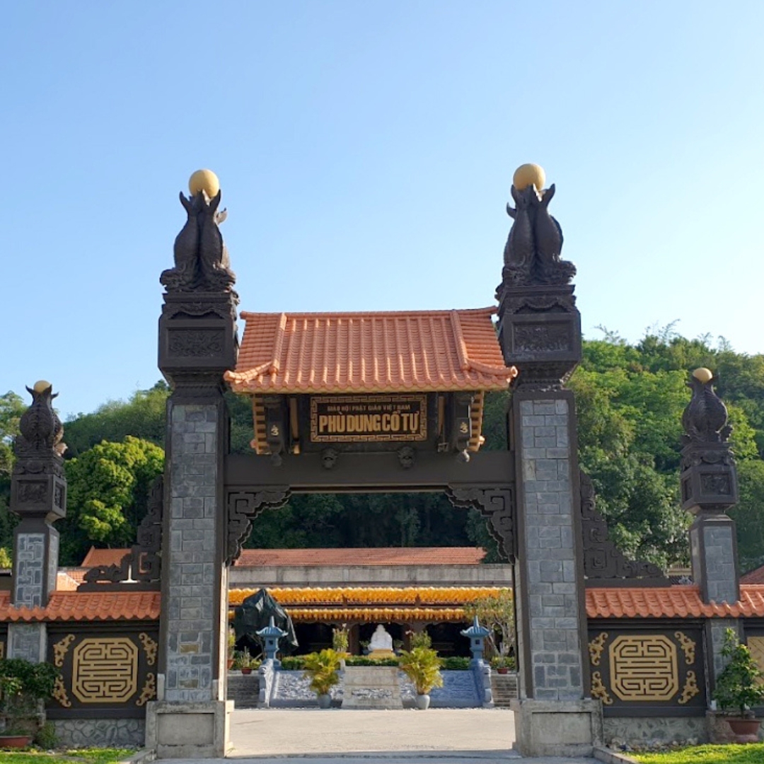 Phù Dung Cổ Tự Hà Tiên