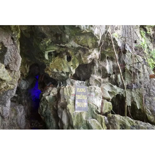 Những hang động huyền thoại và vẻ đẹp kỳ ảo