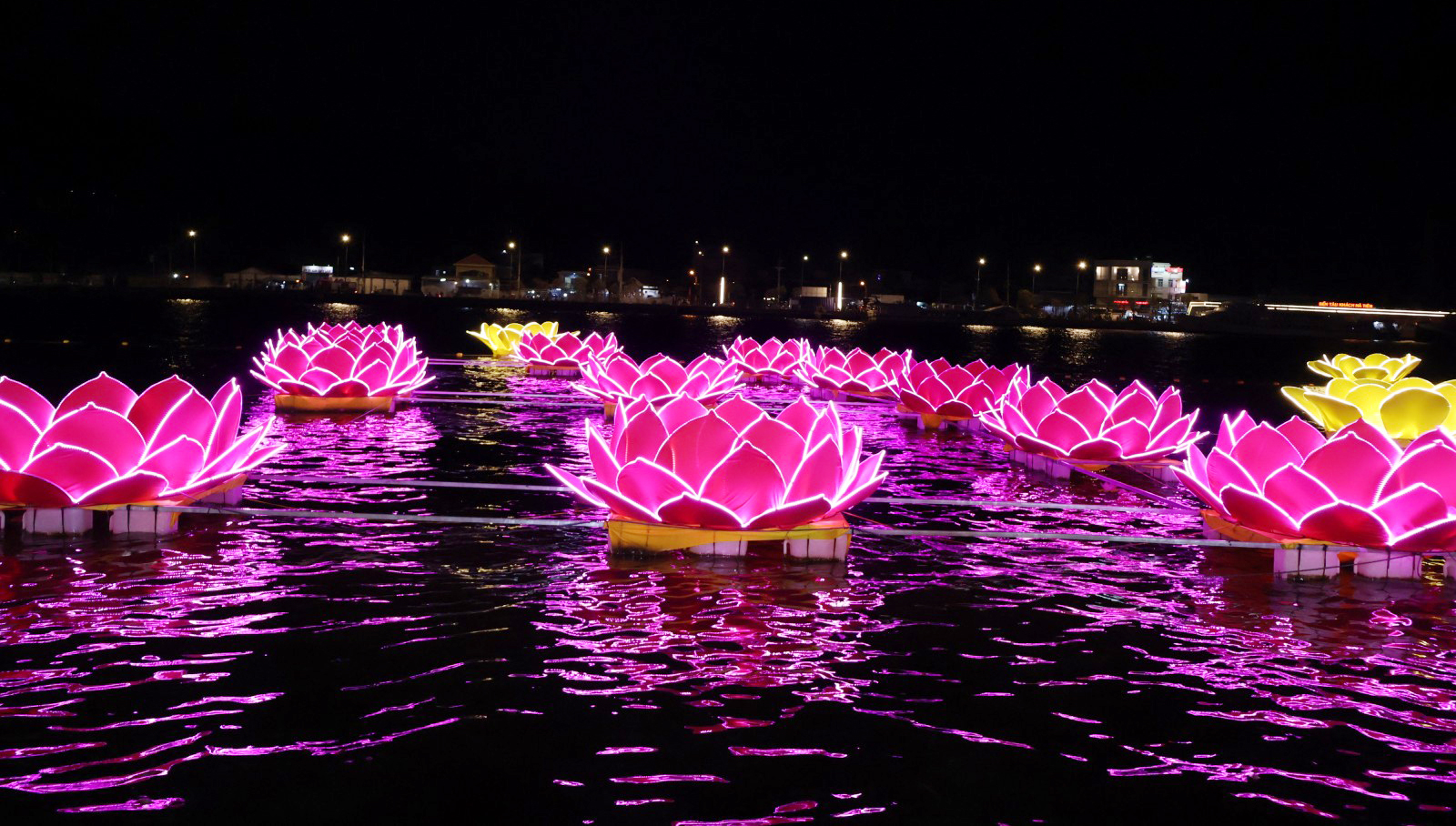 Khám Phá Địa Điểm Du Lịch Hà Tiên: Văn Hóa – Ẩm Thực – Cảnh Sắc