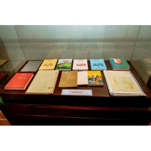 Không gian phục dựng: