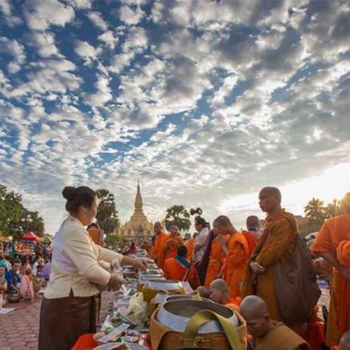 Lễ Hội Thạt Luổng