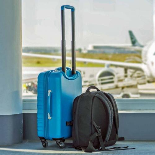 Không Được Đem Gì Trong Hành Lý Xách Tay Khi Đi Máy Bay?