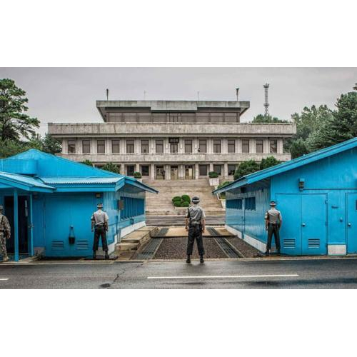 18. Khu phi quân sự DMZ