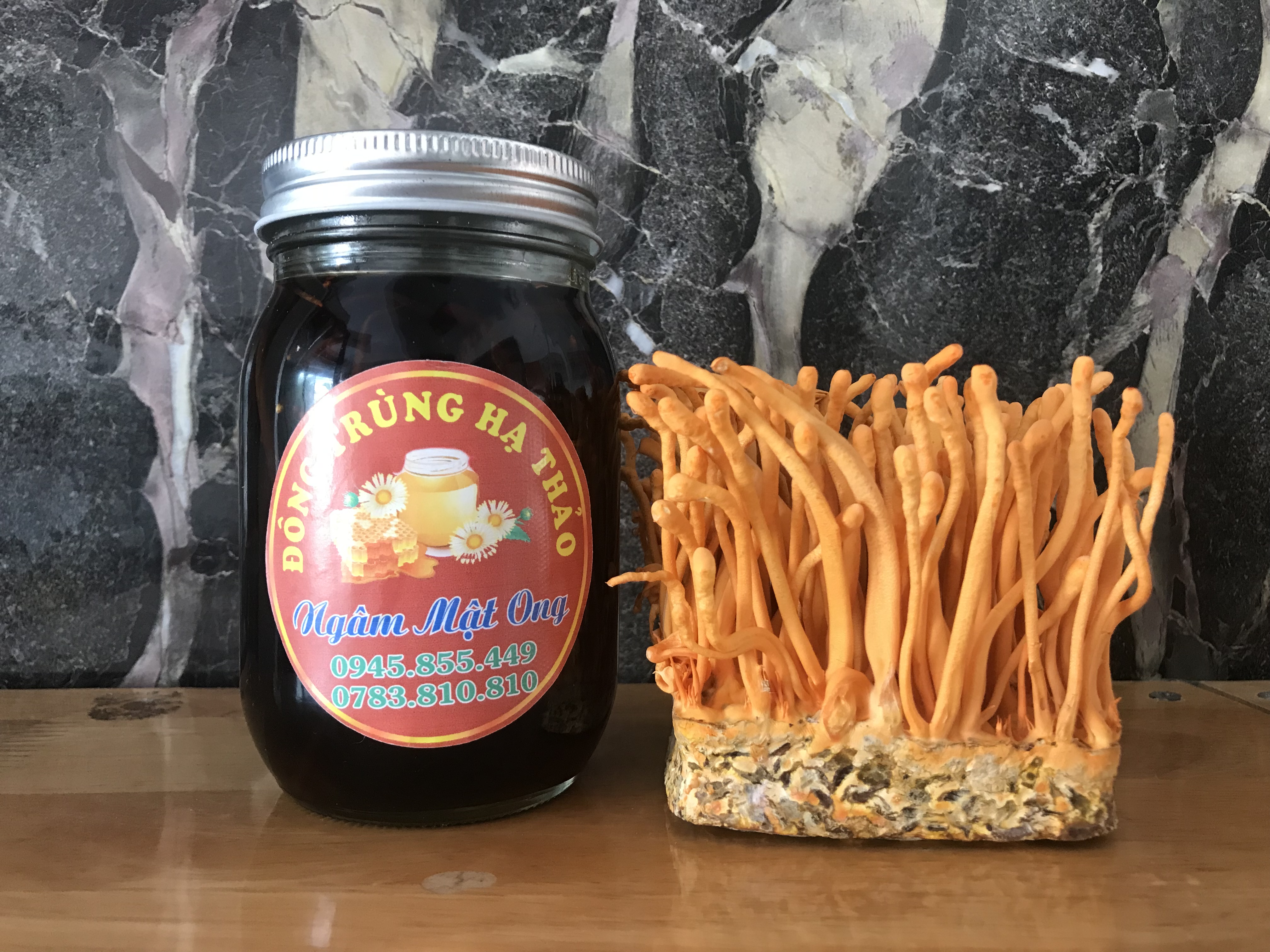 Cách sử dụng mật ong đông trùng hạ thảo