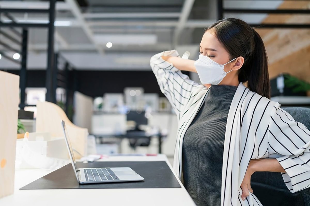 1. Áp Lực Văn Phòng – Thủ Phạm Gây Đau Lưng