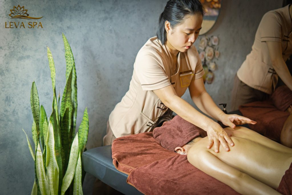 Massage toàn thân