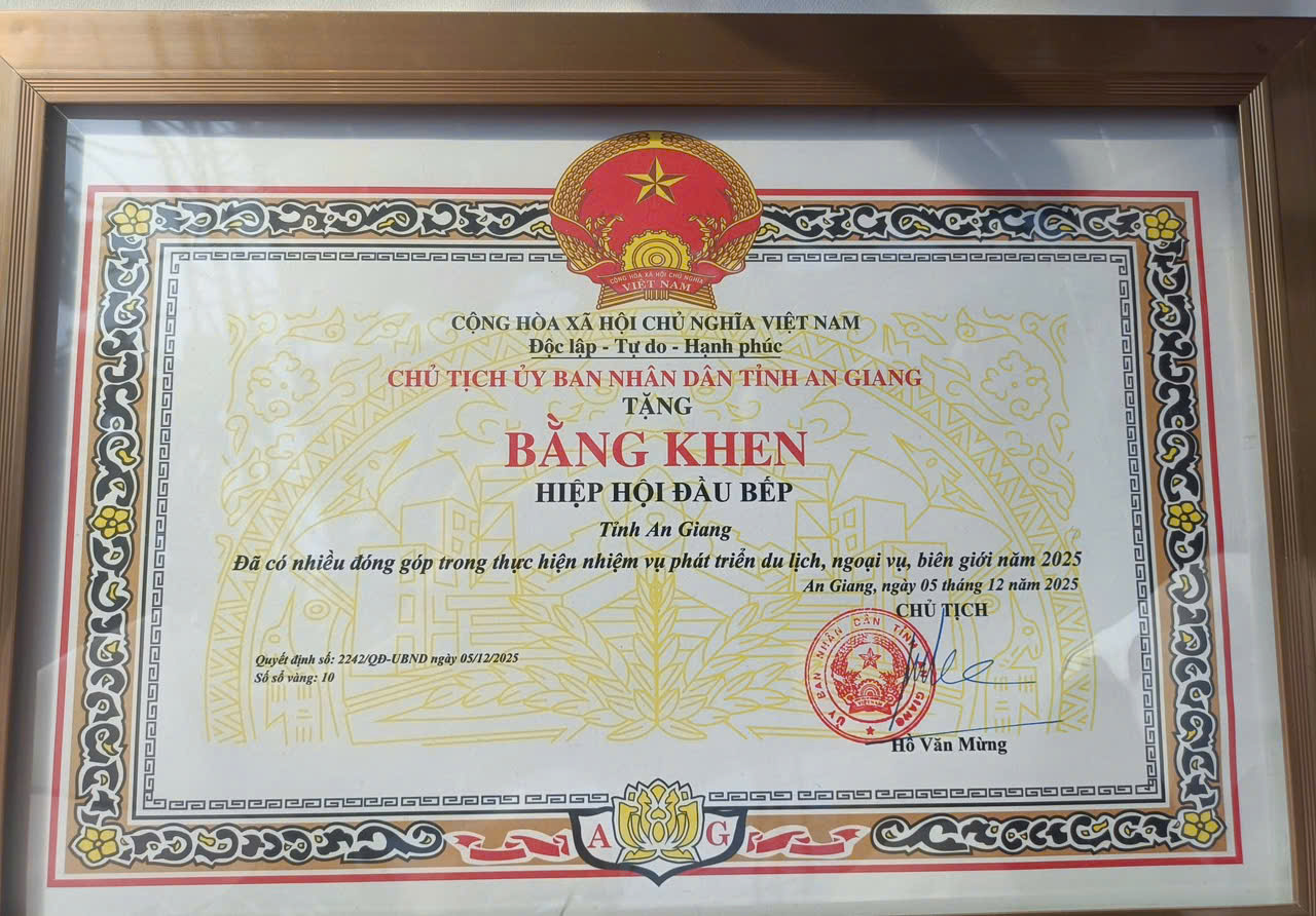 Bằng khen, giấy chứng nhận