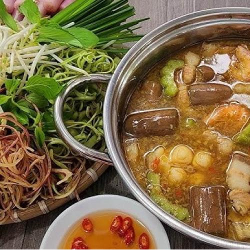 Những Món Ăn Dân Dã Làm Nên Thương Hiệu Bếp Cà Mau