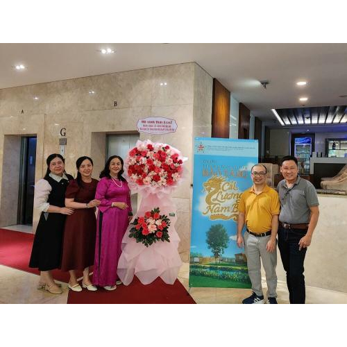 Thành phần tham dự