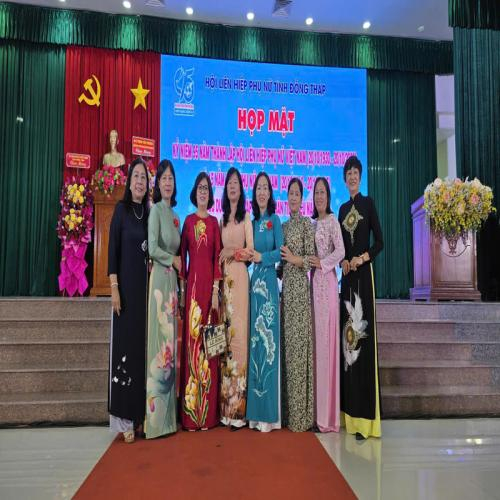 Hội Nữ Doanh Nhân Đồng Tháp Tham Dự Kỷ Niệm 95 Năm Thành Lập Hội LHPN Việt Nam