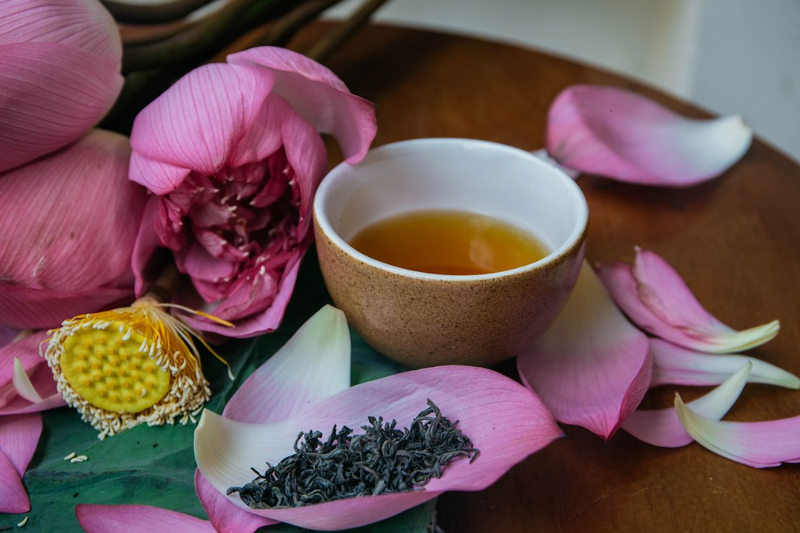 Đối tượng không nên uống trà sen