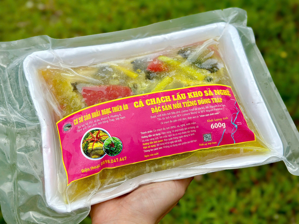 Bước 3: Ướp và kho cá chạch