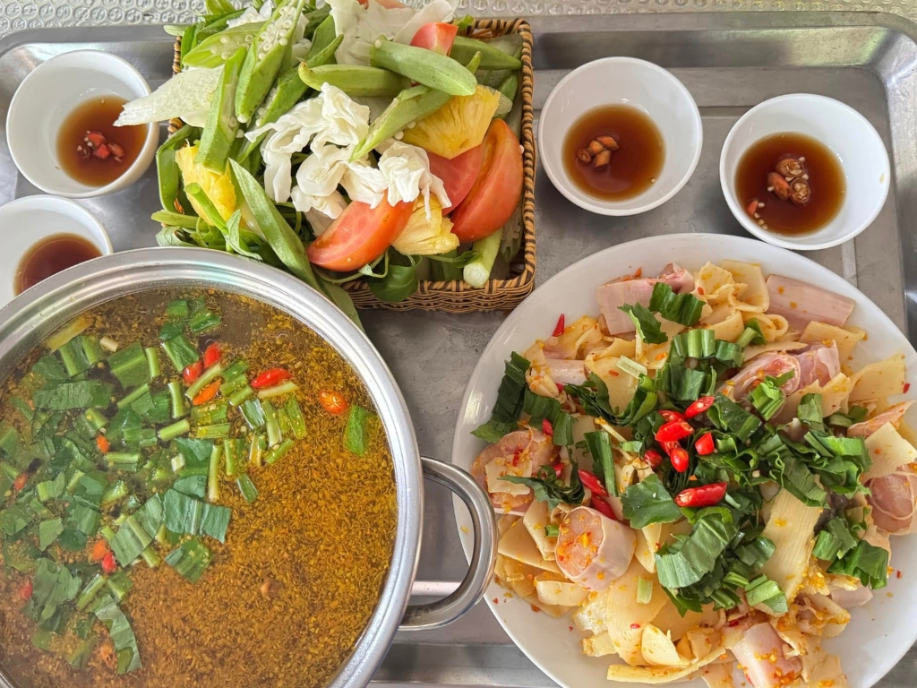 Món ăn gắn liền với đời sống và văn hóa người Hà Tiên