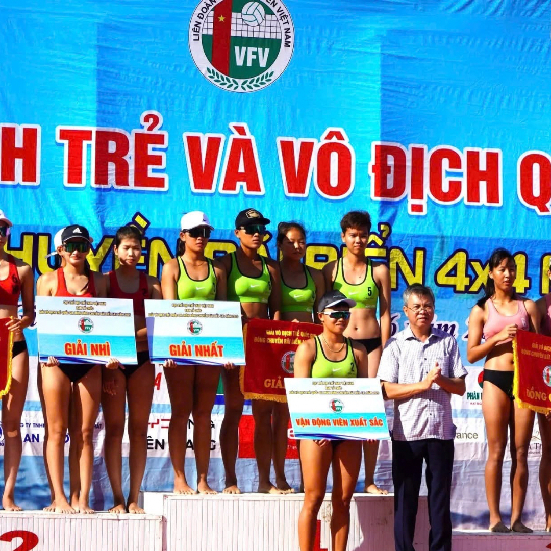 Khai Mạc Giải Vô Địch Quốc Gia & Trao Huy Chương Giải Vô Địch Trẻ Môn Bóng Chuyền Bãi Biển 4x4 Năm 2025