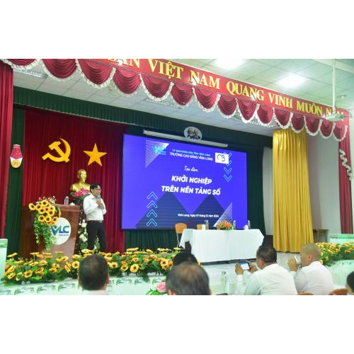 Một số hình ảnh tại chương trình tọa đàm