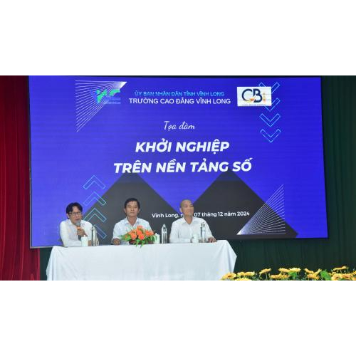 Một số hình ảnh tại chương trình tọa đàm
