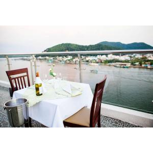 Hành trình ẩm thực đa sắc thái tại hệ thống nhà hàng River Hà Tiên