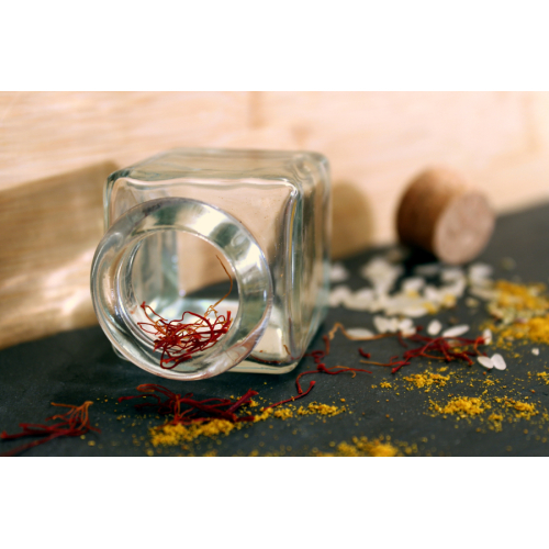 Cách uống nhụy hoa nghệ tây đúng cách